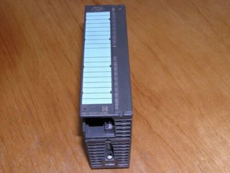 Siemens 6ES7331-7KF01-0AB0 E:07 Simatic S7-300 SM331 8*AI 12bit used excellent