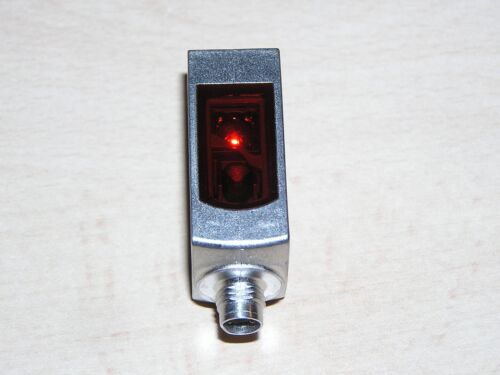 SICK WL4S-3F2132V 1046428 / 1 046 428 Inox Photoelectric sensor used as new