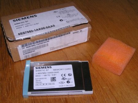 NEW - Siemens 6ES7952-1AK00-0AA0 E:6 S7-400 RAM MEMORY 1MB open original box