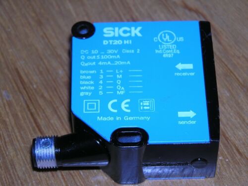 SICK DT20-P244BS04 1052829 1 052 829 Displacement measurement sensor good