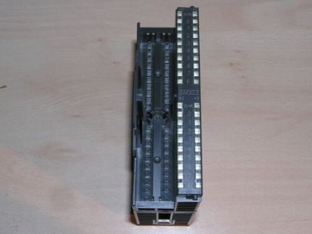 VIPA 322-1BL00 E:3 SM322 DO 32xDC24V 1A used good condition, no front cover