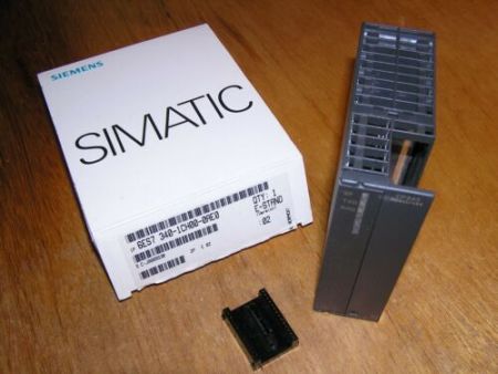 NEW - Siemens 6ES7340-1CH00-0AE0 E:02 S7-300 CP340 RS422/485 open original box