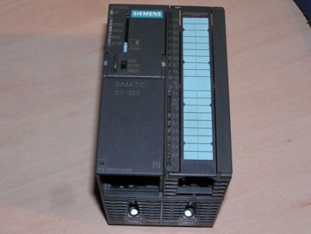 Unused - Siemens 6ES7312-5BD01-0AB0 E:01 Simatic S7-300 CPU312C w/o original box