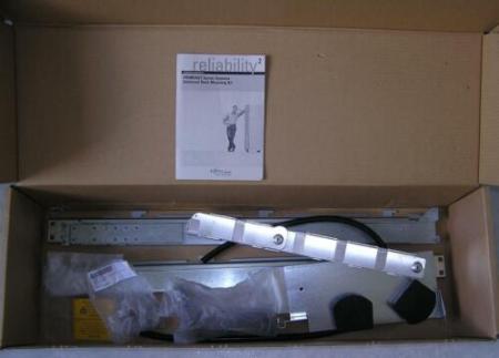 NEW - Fujitsu S26361-F2734-L60 Rack Mounting Kit RMK 6 D/P/3rd P TX200 TX300