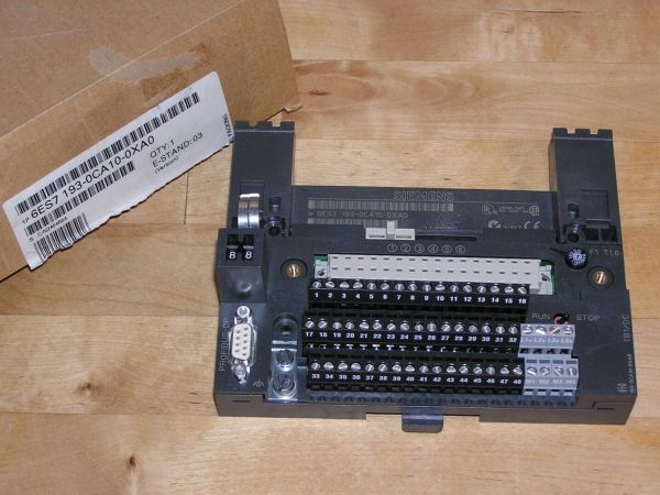 NEW - Siemens 6ES7193-0CA10-0XA0 E:3 Simatic ET200B TB1/DC Block open orig. box