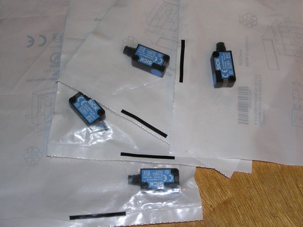 NEW - Lot of 4x SICK IQ10-03BPSKT0S 1055453 / 1 055 453 Inductive proximity